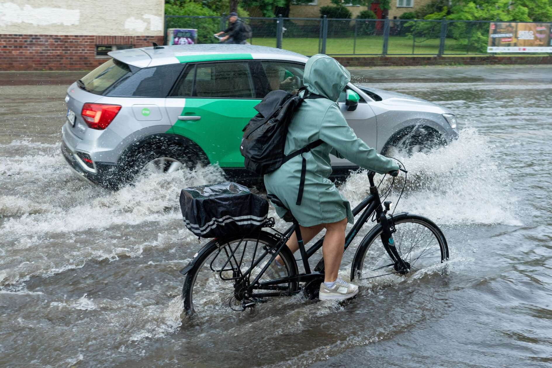 Gewitter Und Starkregen Zum Wochenende Erwartet