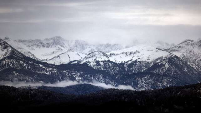 Schnee und Regen in Bayern in Sicht