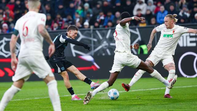 Bayer verkürzt auf Bayern - Cooles 2:0 in Augsburg