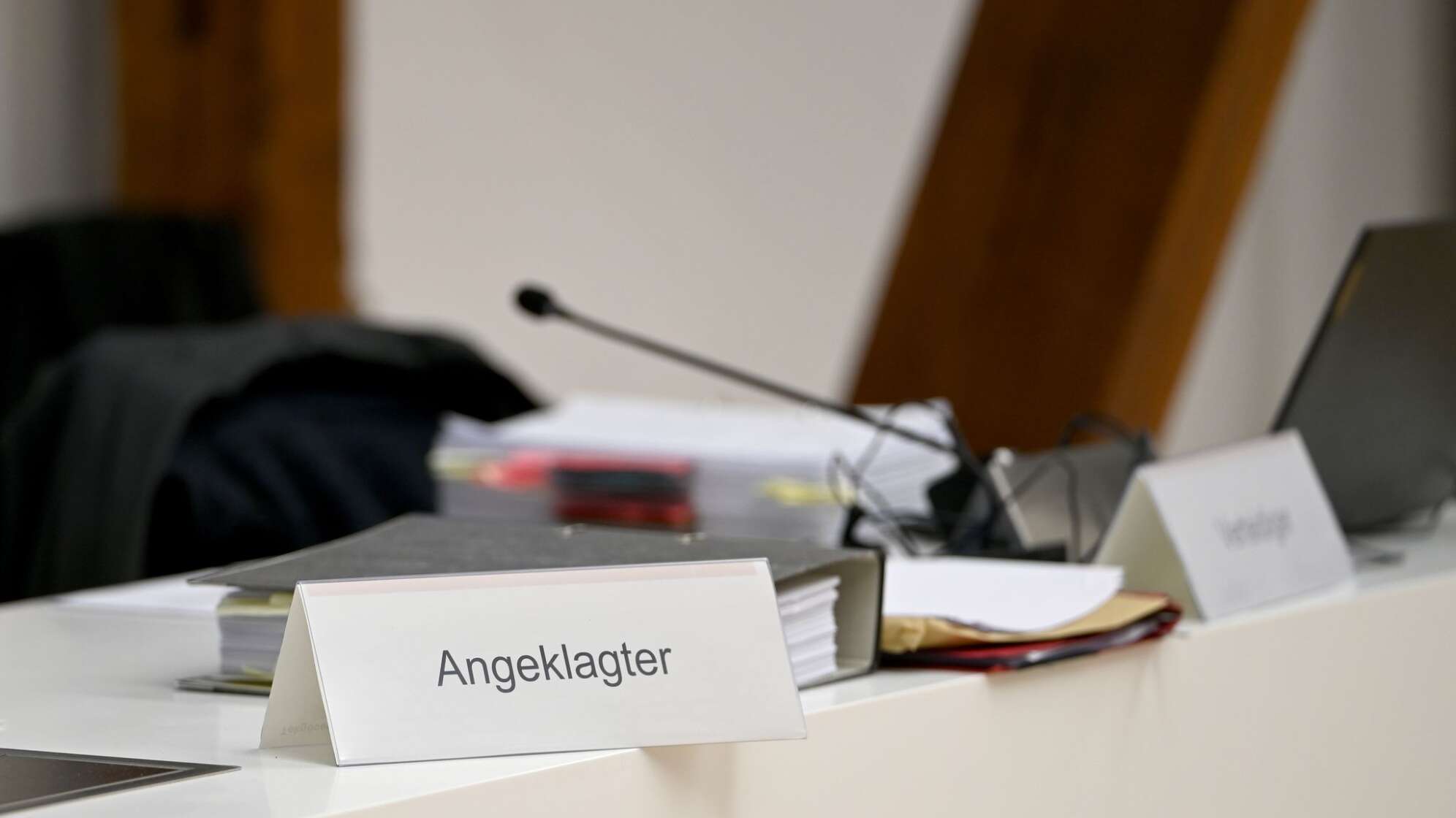 Prozessauftakt gegen Ex-Schüler nach Angriff auf Lehrer