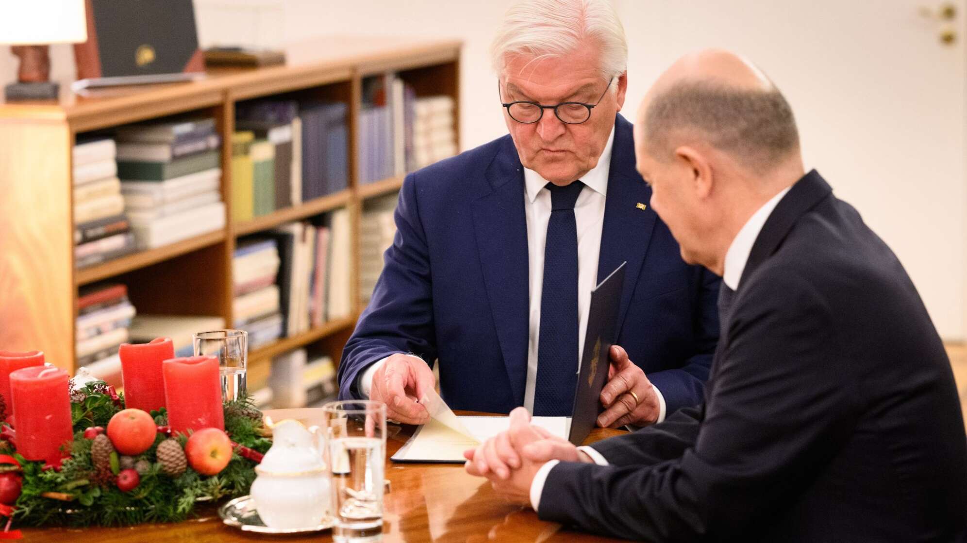 Vertrauensfrage - Bundeskanzler beim Bundespräsidenten