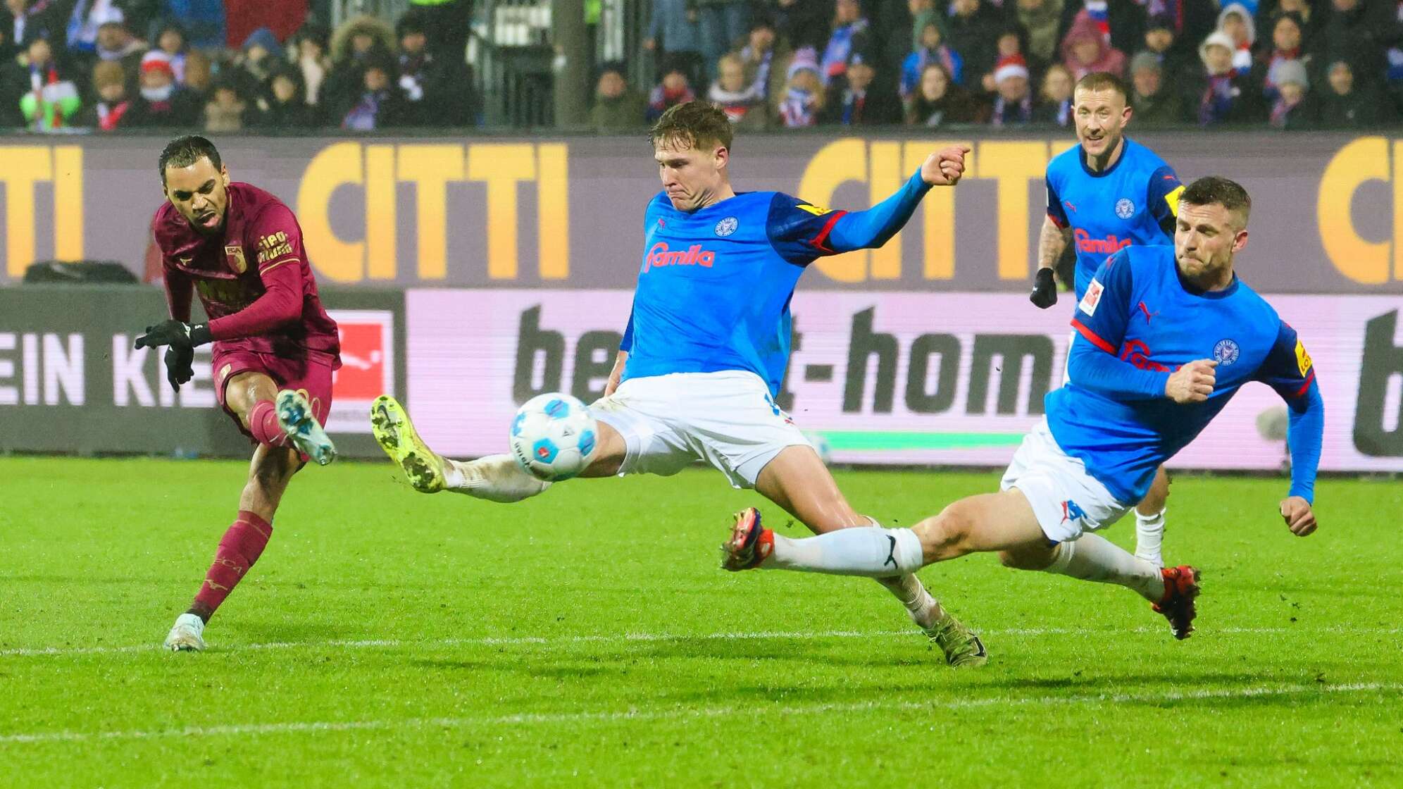 Holstein Kiel - FC Augsburg