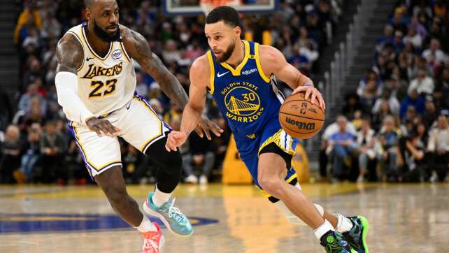 NBA: Lakers gewinnen bei Warriors in letzter Sekunde