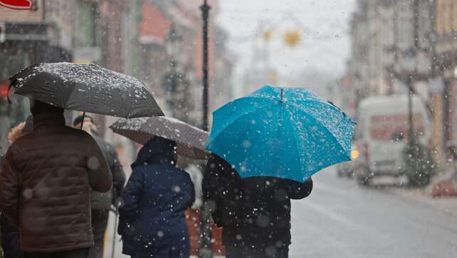 Schnee und Regen bei Temperaturen bis 14 Grad