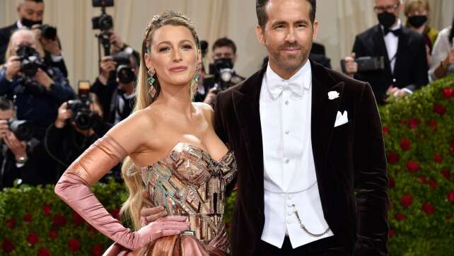 Co-Star Baldoni verklagt Blake Lively und Ehemann Reynolds