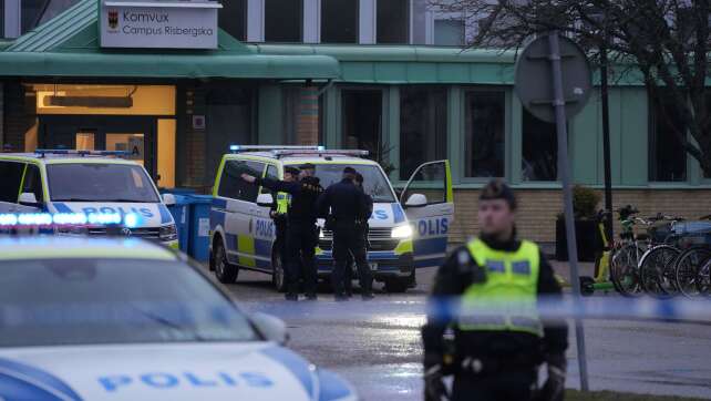 Örebro: Polizei hat mutmaßlichen Täter tot aufgefunden