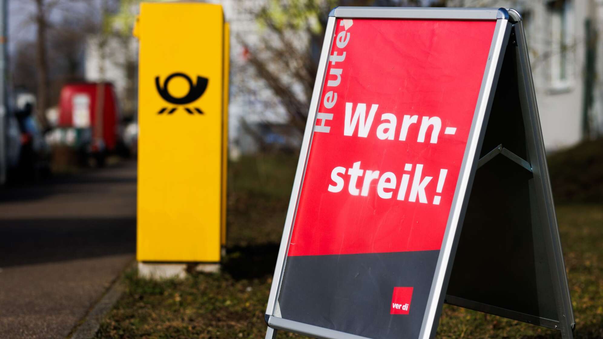 Verdi bestreikt Briefzentren der Post