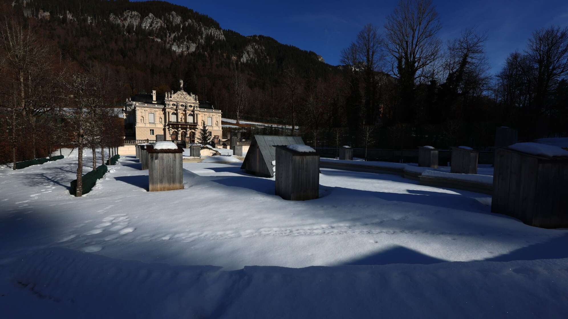 Schloss Linderhof im Winter