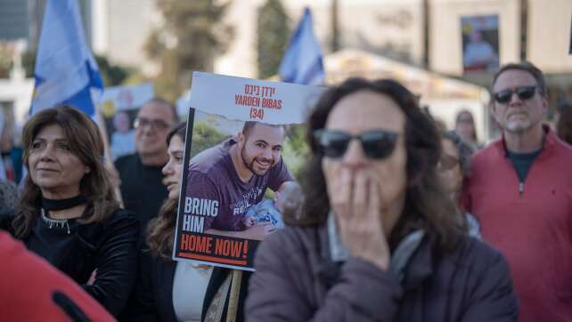 Israel fiebert Freilassung von drei Geiseln entgegen