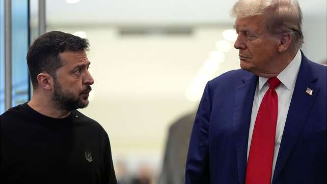 Trump will Selenskyj treffen - Deal mit Rohstoffen im Blick