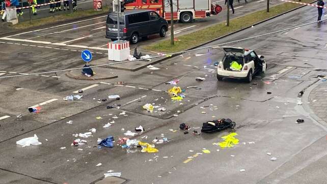 «Schwarzer Tag für München» - Asylbewerber fährt in Demo