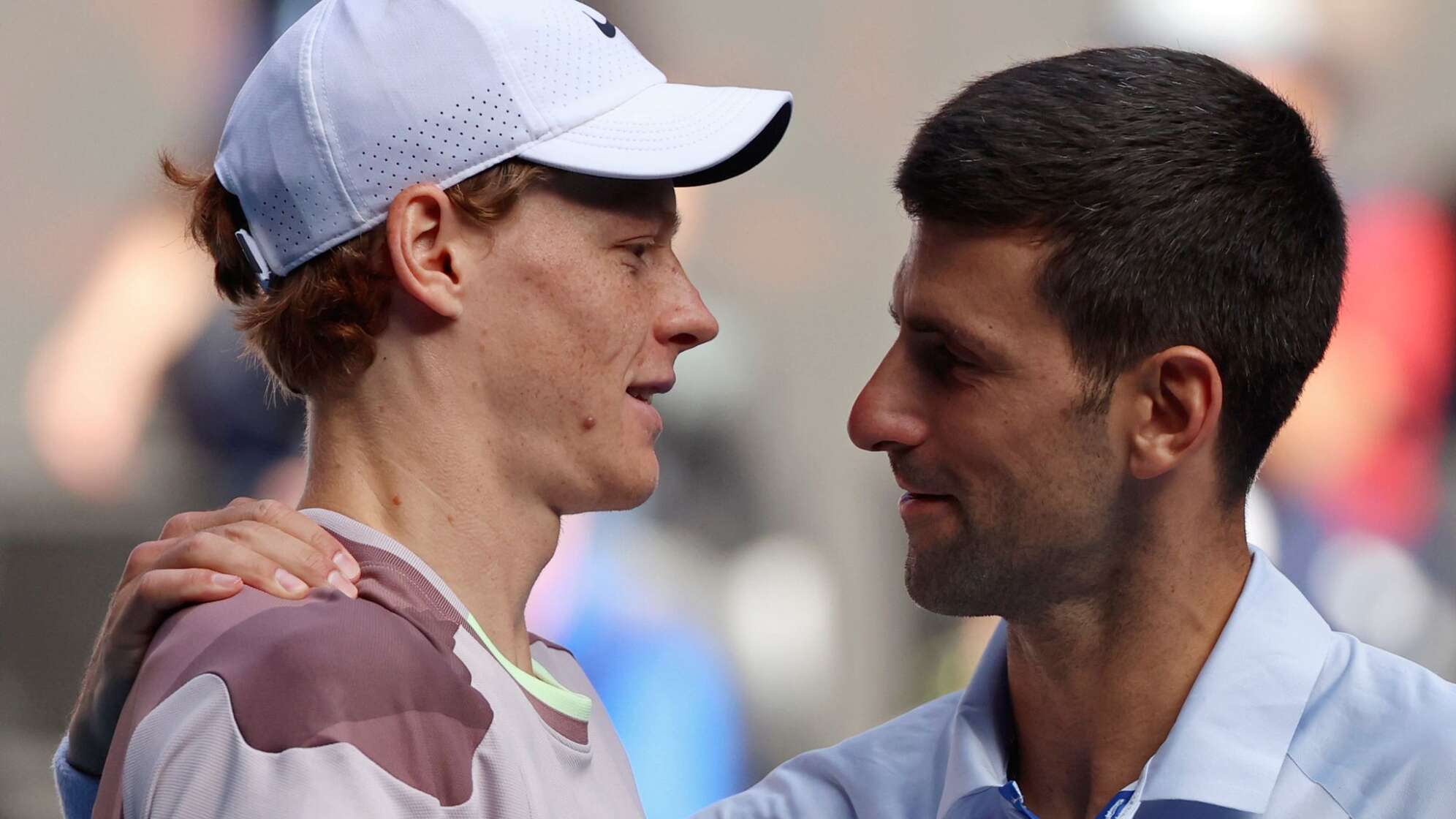 Jannik Sinner und Novak Djokovic