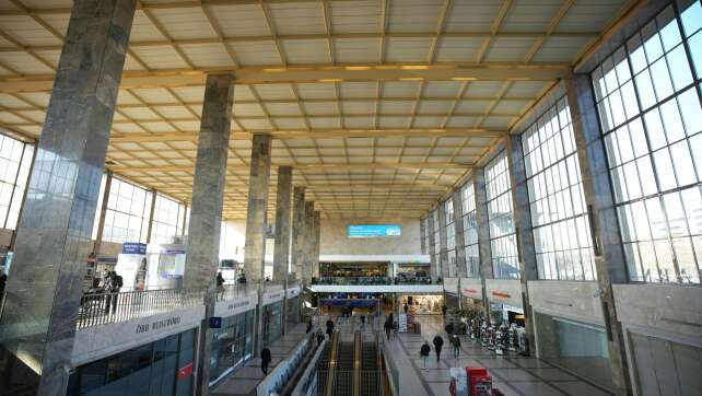 Anschlagsplan auf Wiener Bahnhof - Hinweis aus Deutschland