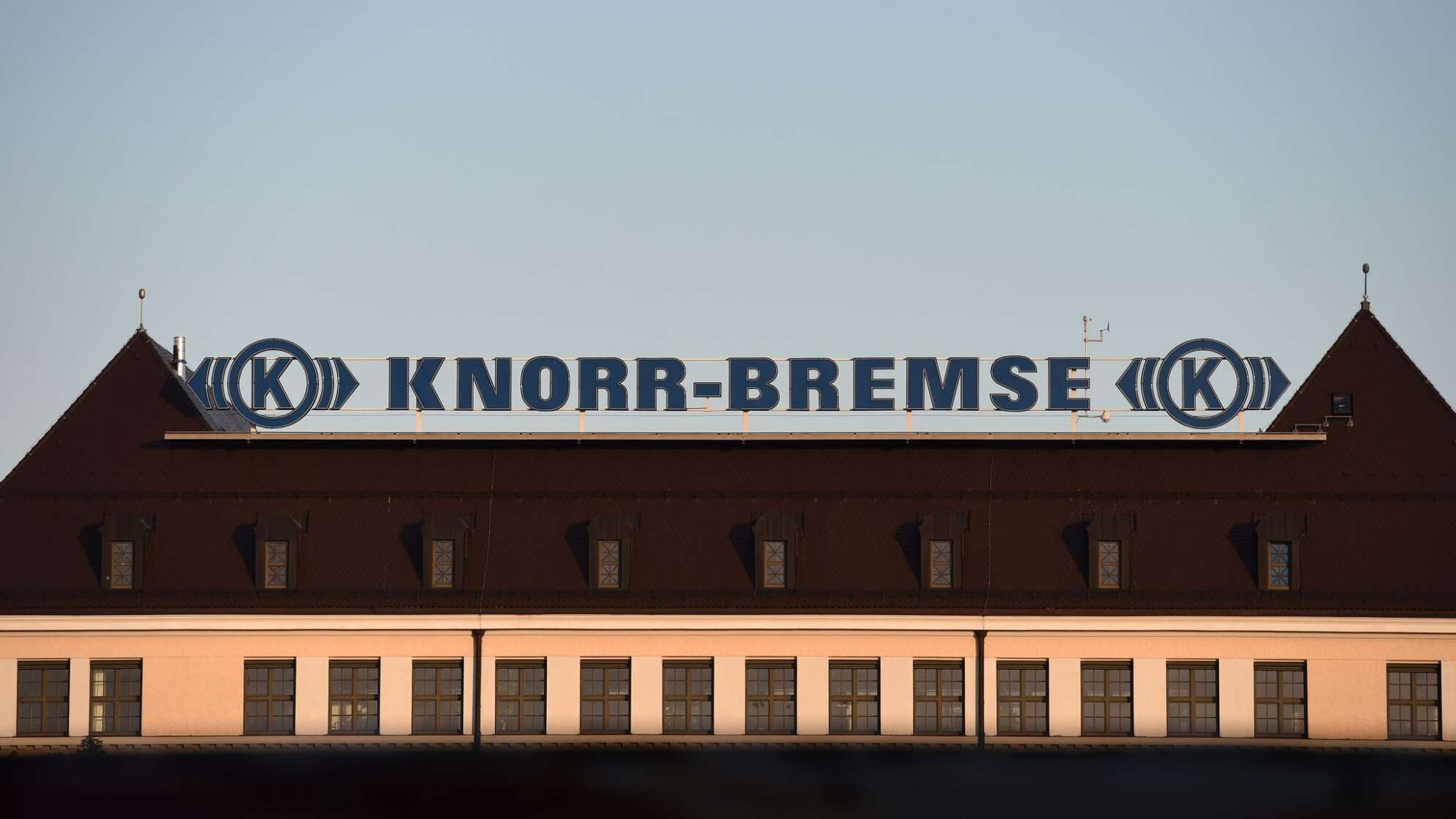 Knorr-Bremse: Zuggeschäft läuft gut, Lkw-Geschäft schwächelt