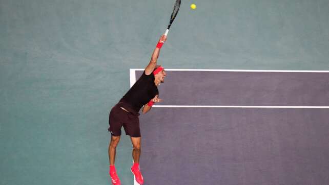 Zverev in Acapulco mit Mühe ins Achtelfinale