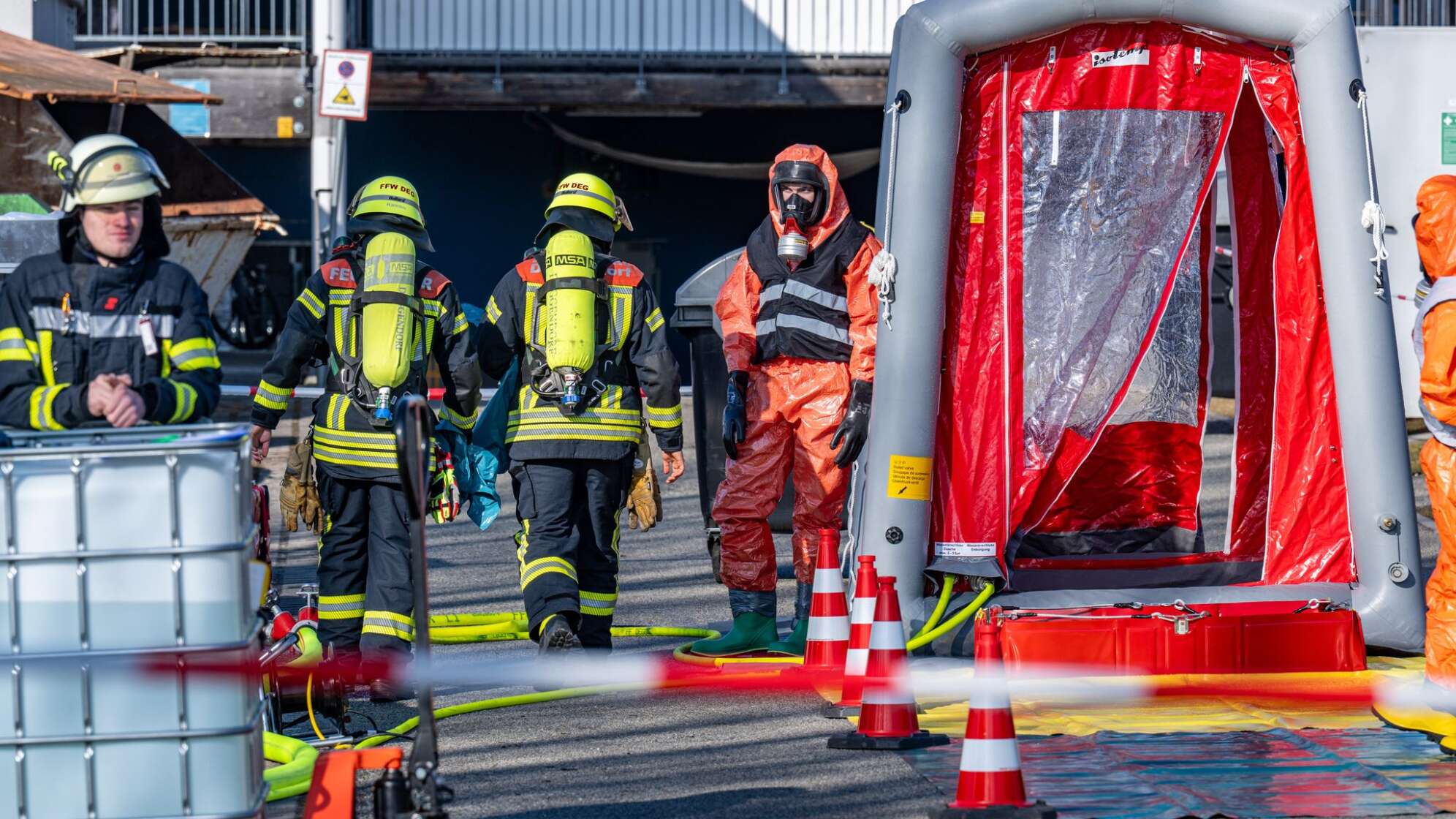 Verletzte nach Chlorgas-Austritt in Erlebnisbad