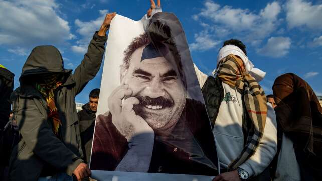 Öcalan ruft zur Auflösung der PKK auf