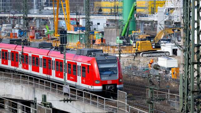 Weniger S-Bahnen auf Stammstrecke wegen Stellwerk-Tests