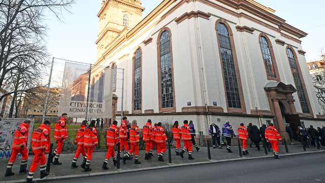 Gottesdienst für Opfer von Mannheim - «wie versteinert»