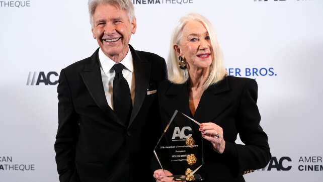 Helen Mirren: Alle scharen sich um Harrison Ford