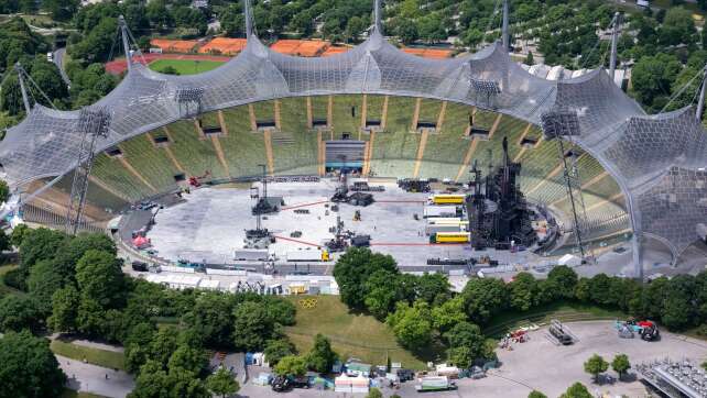 Olympiastadion bleibt für Sanierung länger gesperrt