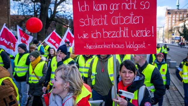 Einigung oder Eskalation? Gespräche für öffentlichen Dienst