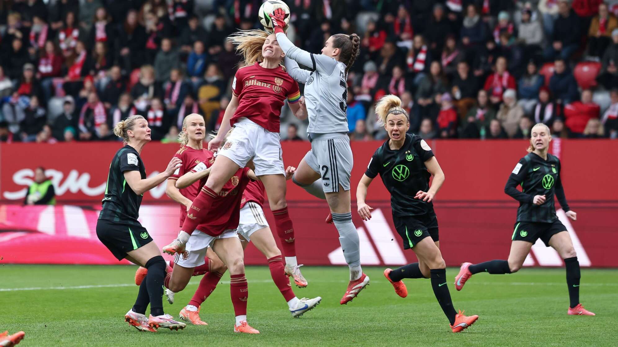 Bayern München - VfL Wolfsburg