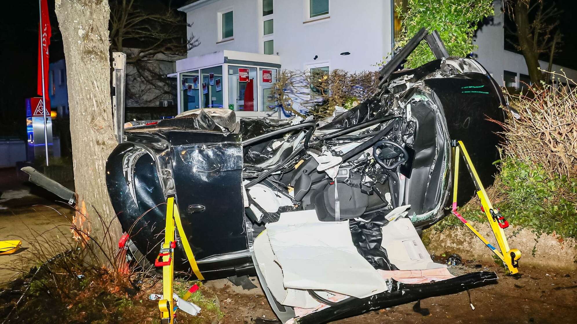 Schwerer Verkehrsunfall in Ludwigsburg - Zwei Tote