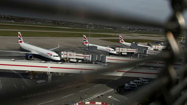 London Heathrow nach Stromausfall wieder in Betrieb