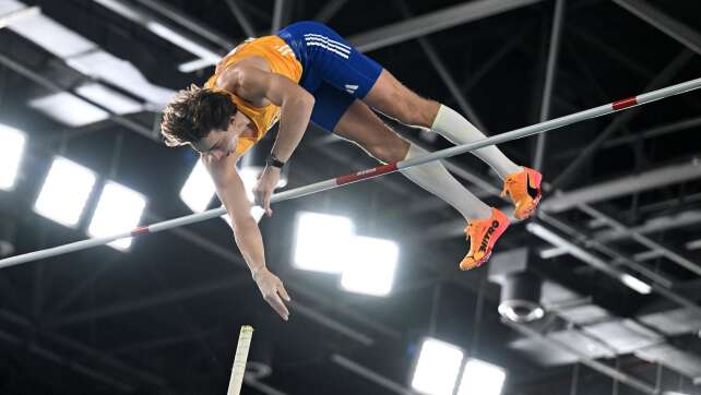 Mehr als 100 Mal über 6 Meter: Duplantis Hallen-Weltmeister