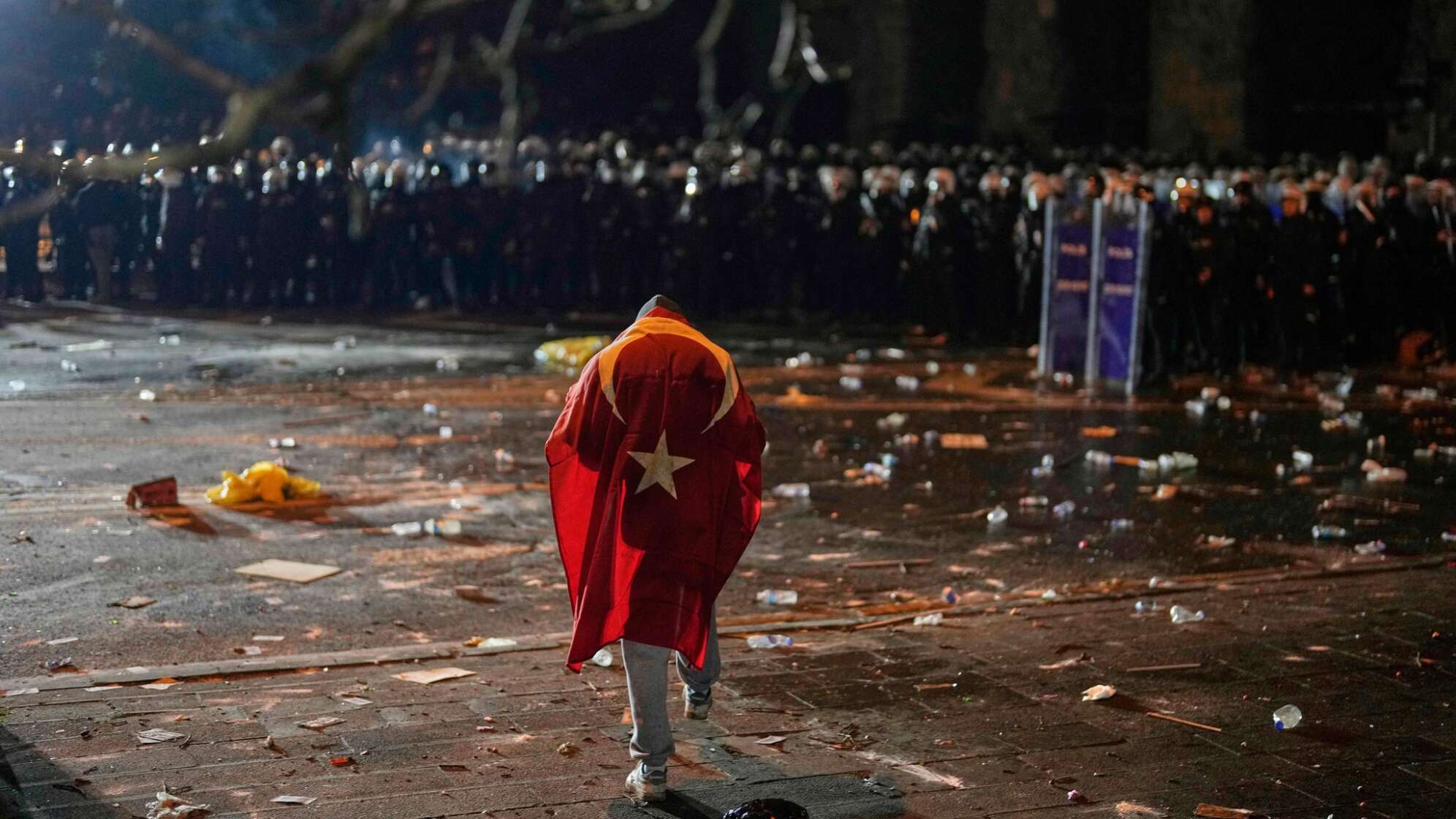 Proteste nach der Festnahme des Istanbuler Bürgermeisters