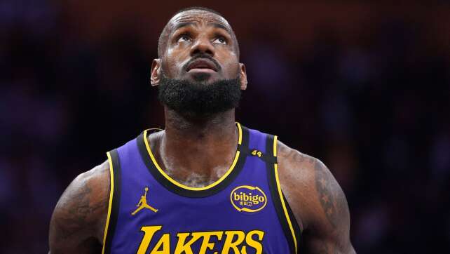 NBA-Star James: PR-Scherz statt Zukunftsentscheidung