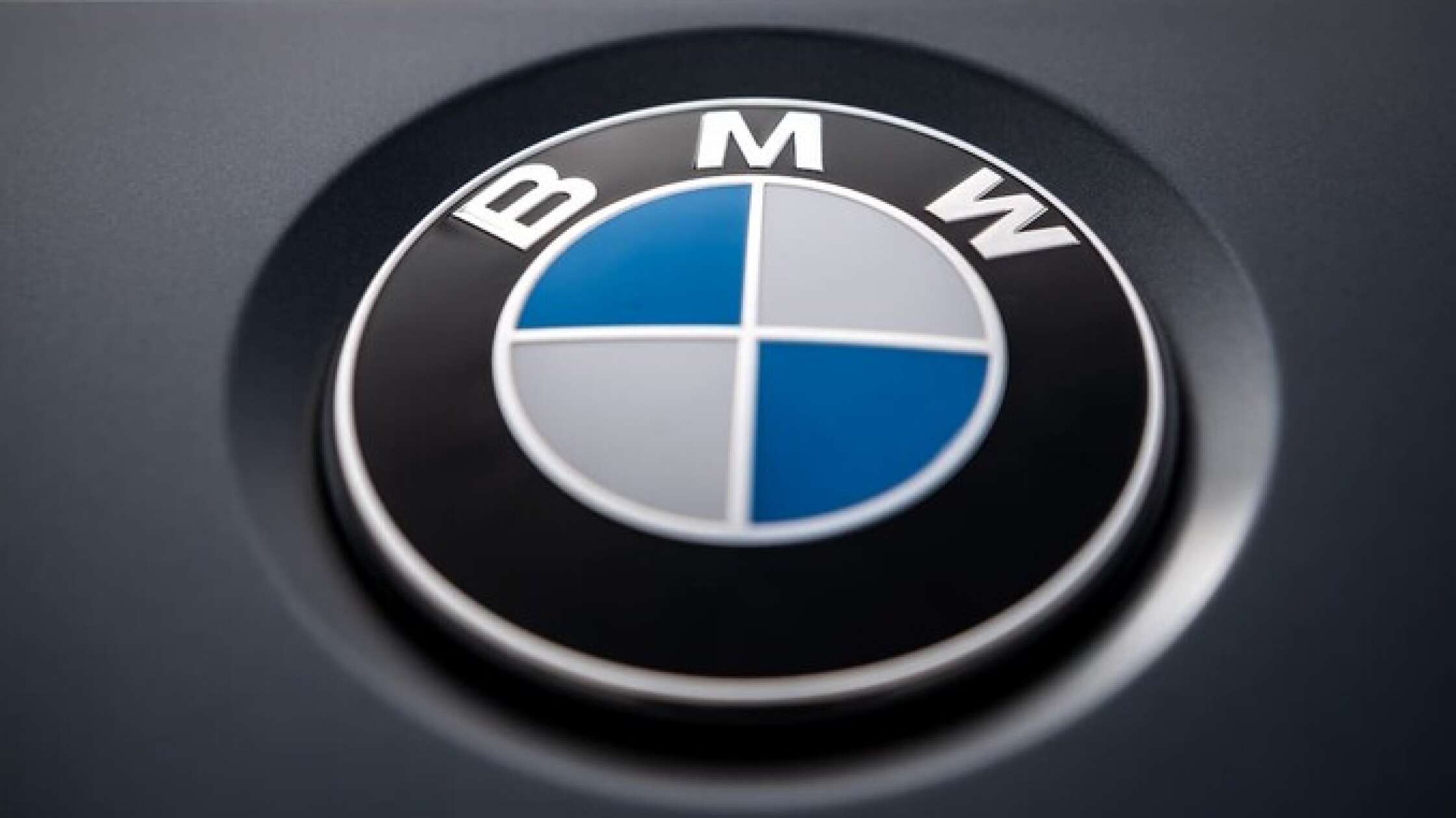 BMW bietet Blitzerwarner zum Freischalten an