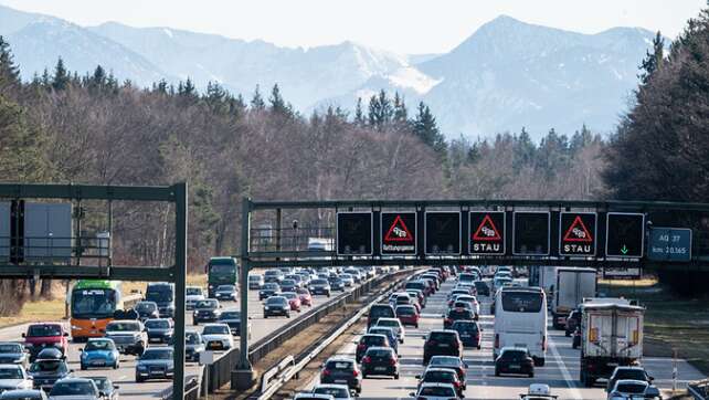 Geld zurück wegen Corona: KFZ-Versicherungen erstatten Beiträge