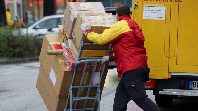 Abgabefristen bei Post und Co.: So kommen eure Weihnachtspakete rechtzeitig an