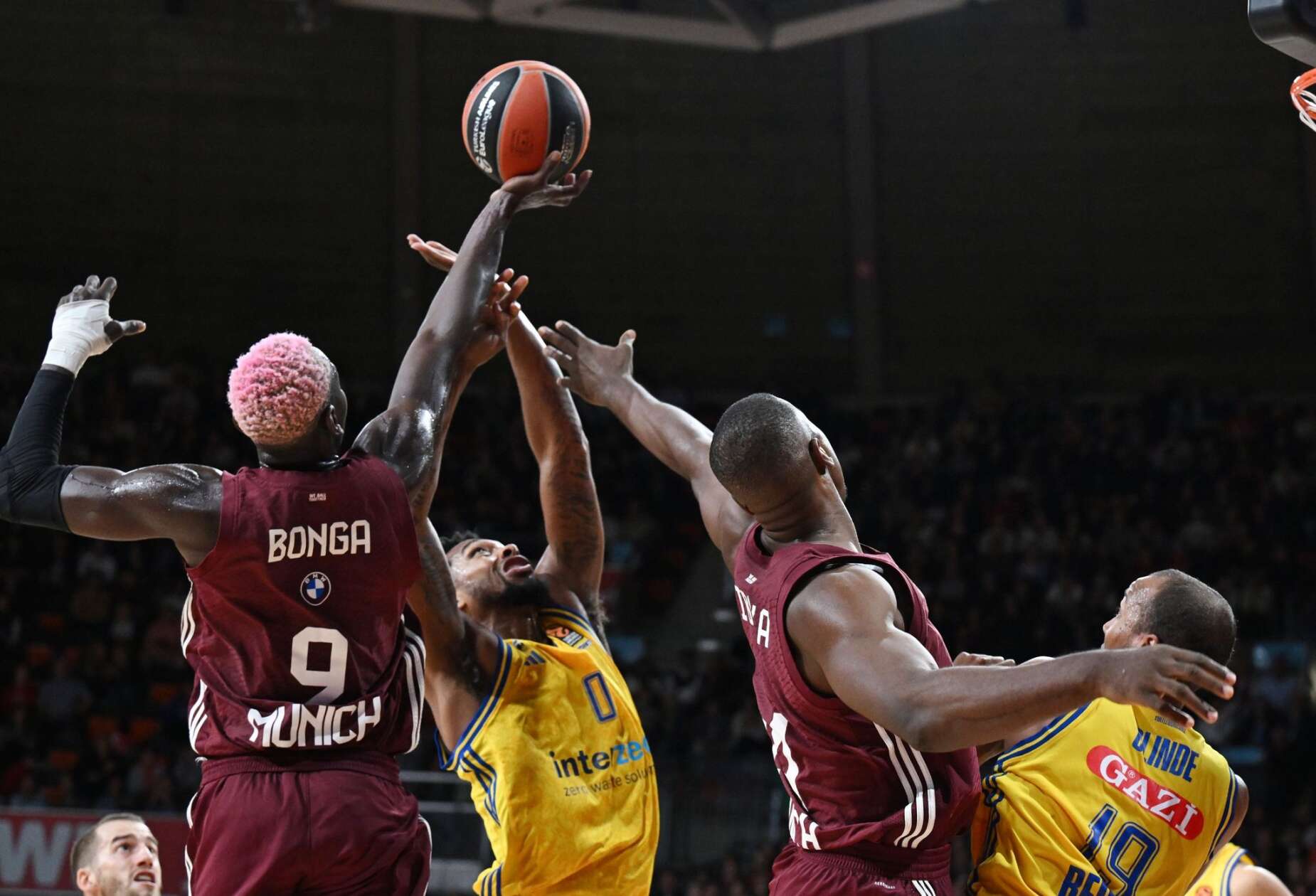 Bayerns Basketballer Gewinnen Euroleague-Auftakt Gegen Alba