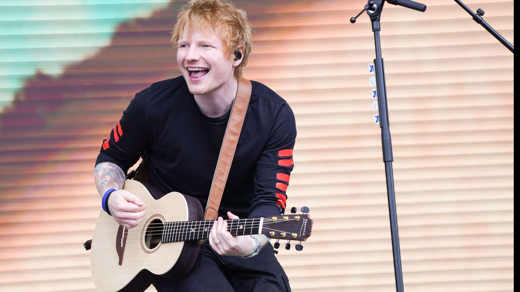 Ed Sheeran und Nelly Furtado beim EM-Fanfest in München