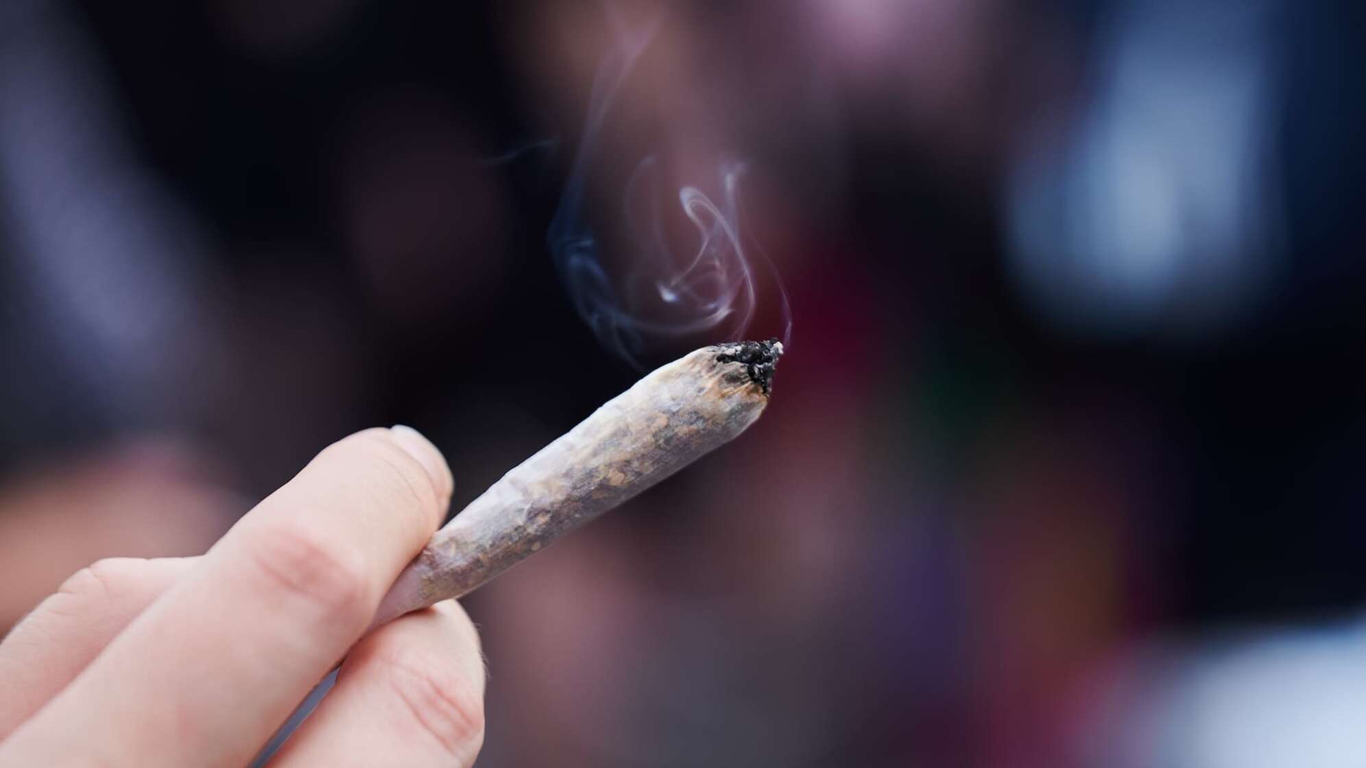 in Monat nach Cannabis-Teillegalisierung: Bayerische Polizei steht vor Schwierigkeiten