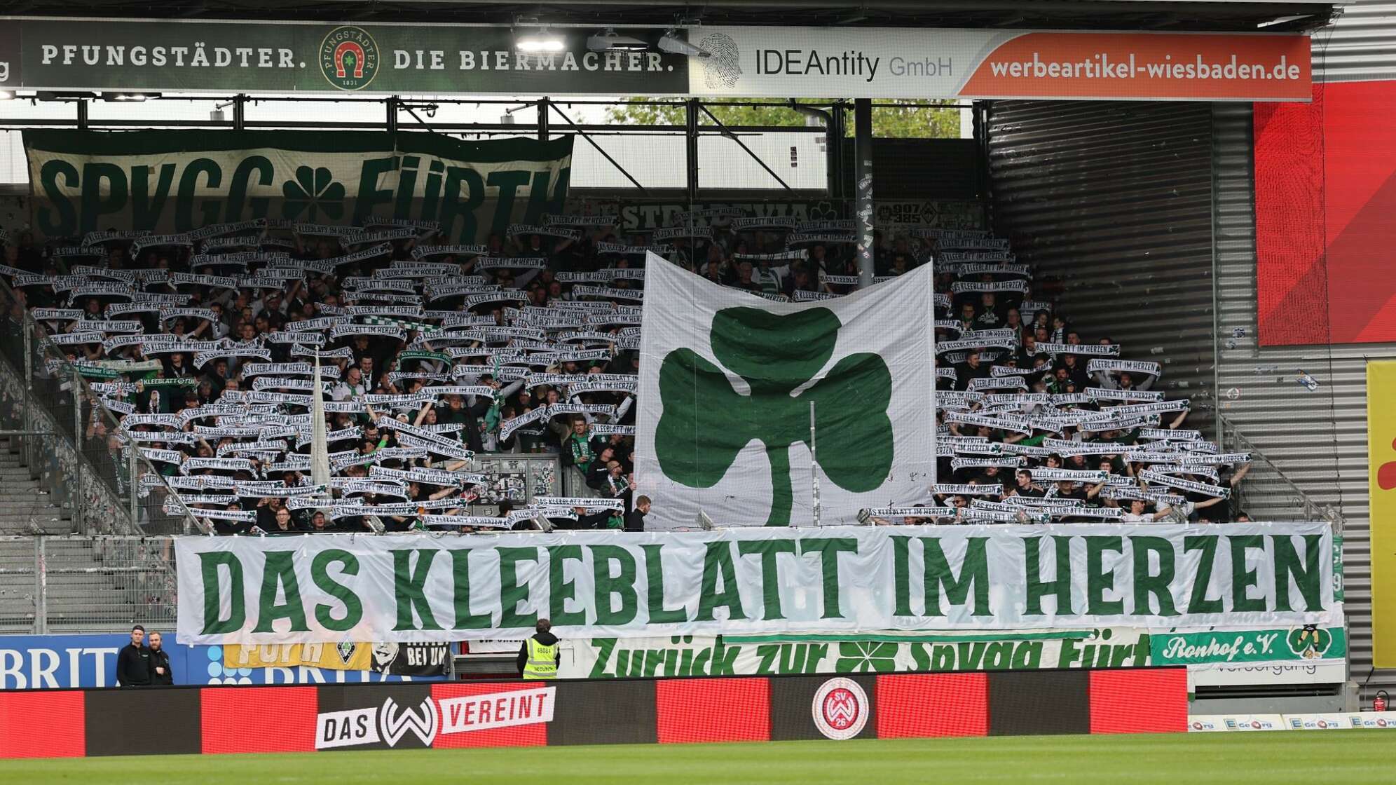 Fans der SpVgg Greuther Fürth