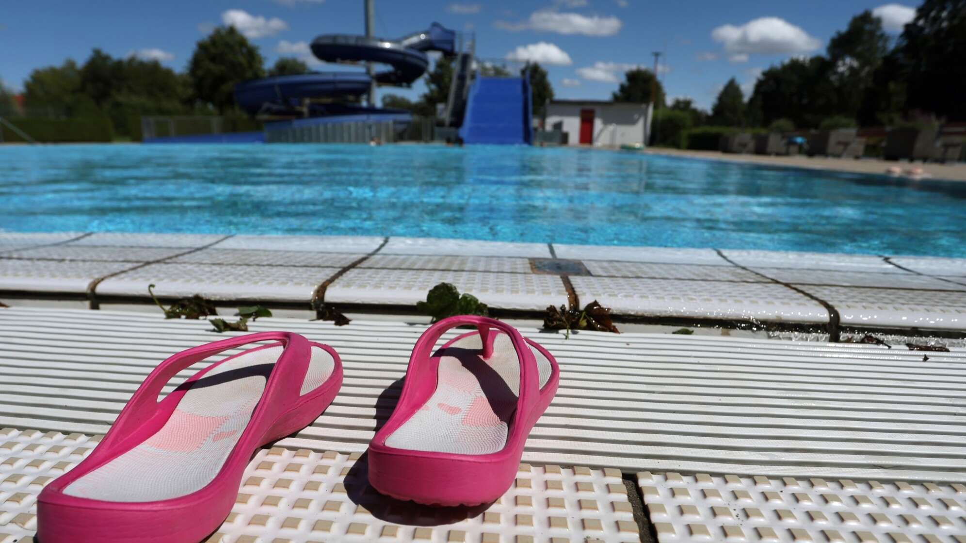 Wenig Besucher im Freibad