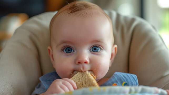 Studie: Wer Babys Erdnussbutter gibt, minimiert Allergierisiko