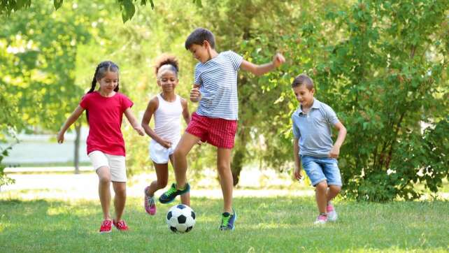 Kinder zu Bewegung motivieren - aber wie?