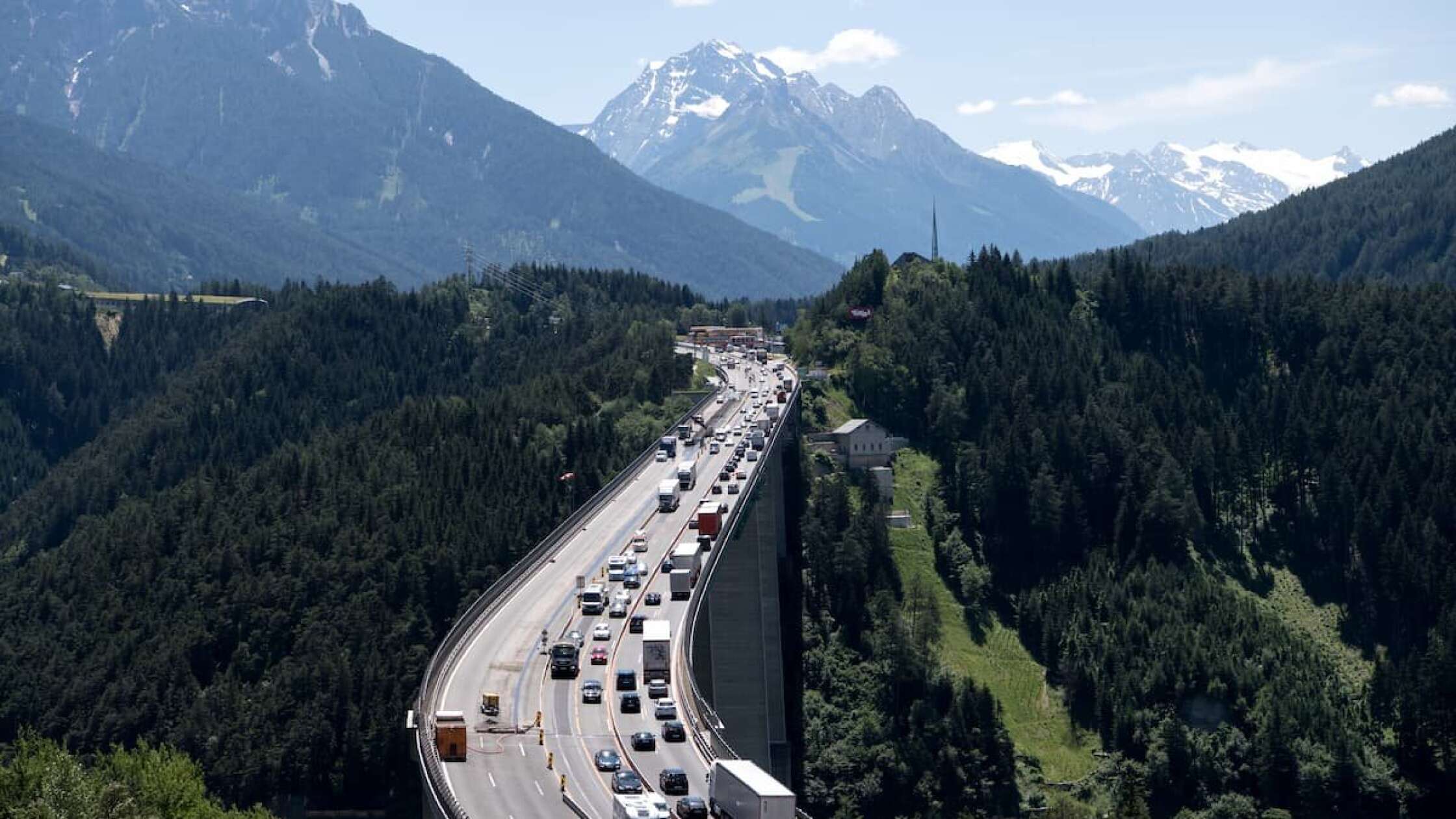 Brennerautobahn Ab 2025 Einspurig: Alles Zur Luegbrücke Sanierung