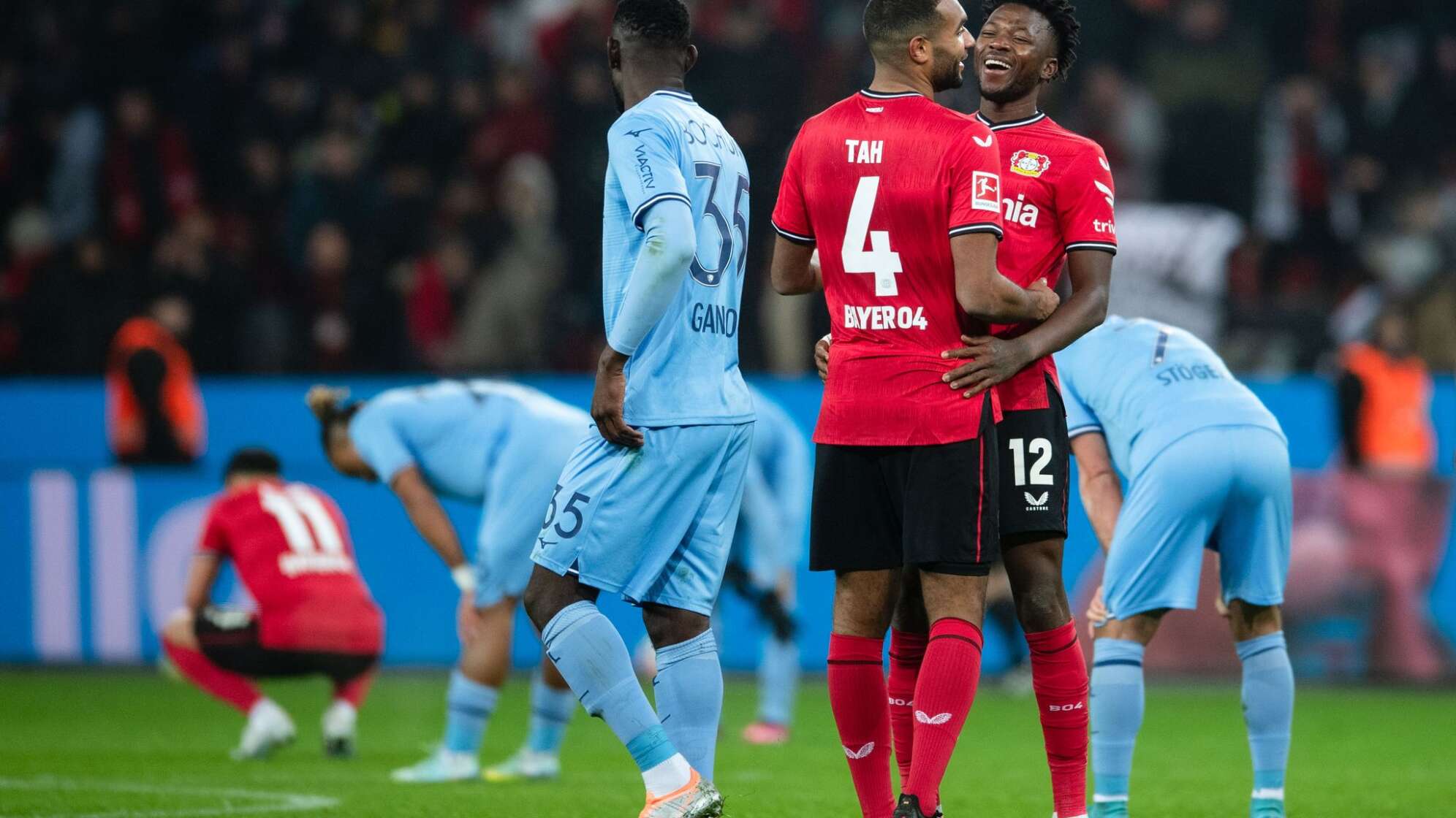 Jonathan Tah und Edmond Tapsoba