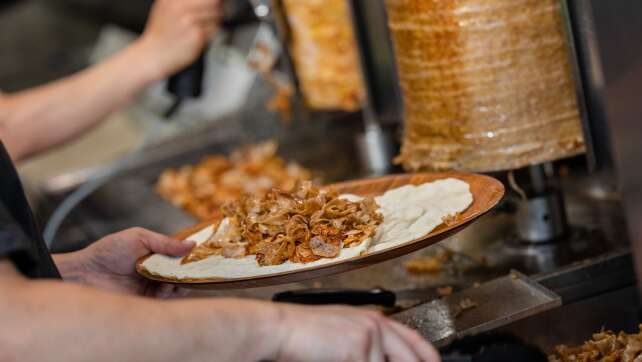 Gutachten: Döner-Obergrenze wäre rechtlich möglich