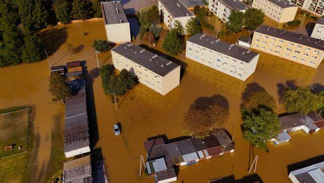 Polen: Hochwasserwelle erreicht Stadt an der Oder