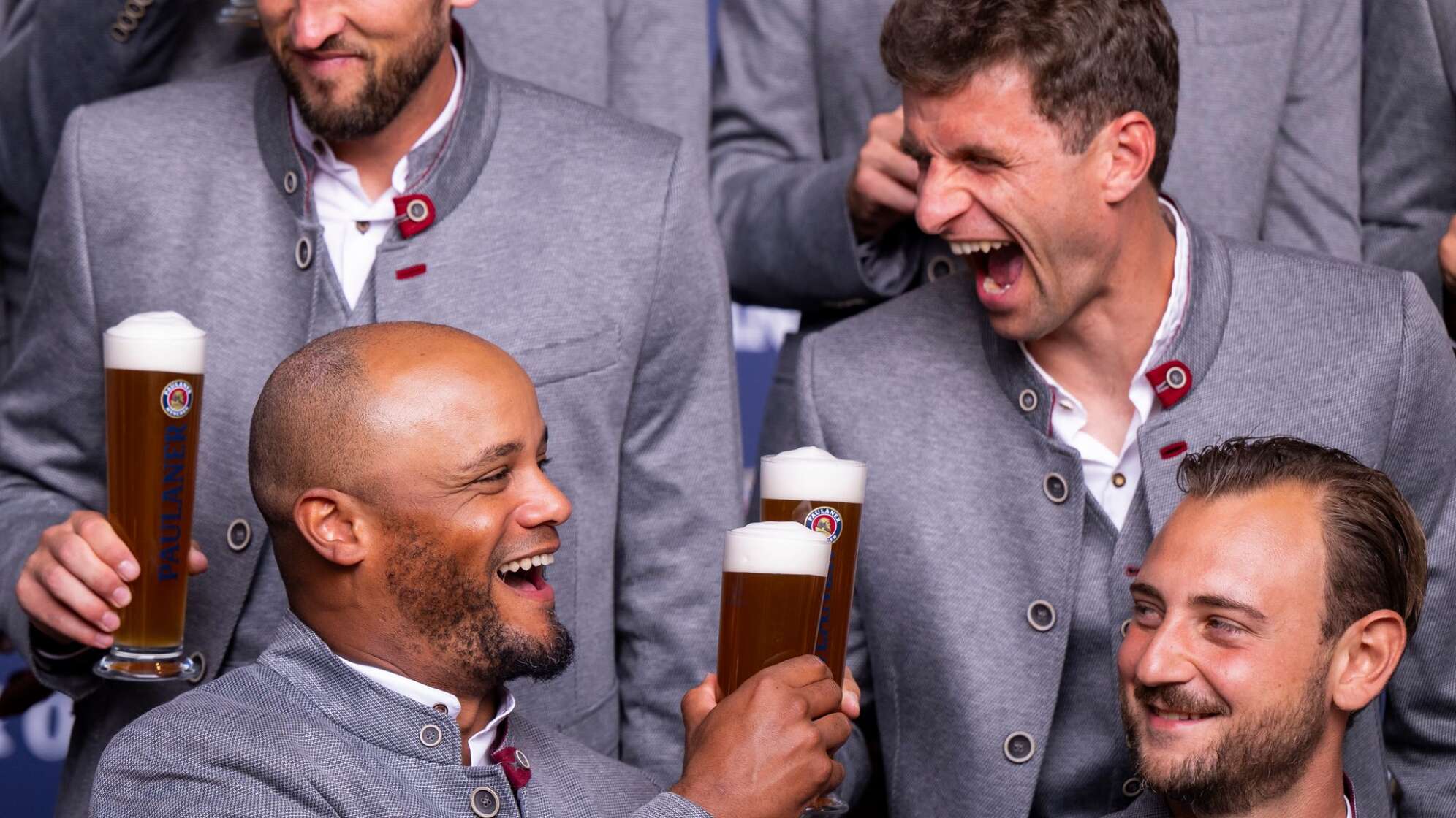 Paulaner Lederhosen-Shooting beim FC Bayern