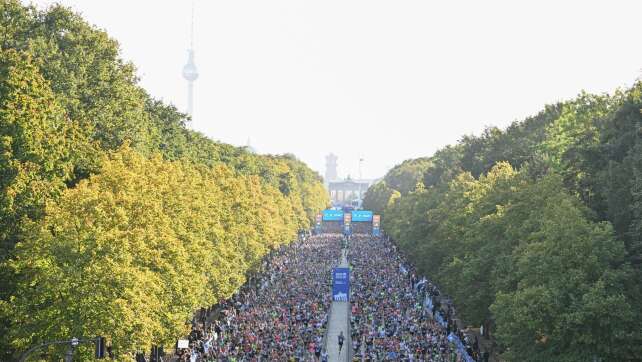 Äthiopier Mengesha gewinnt 50. Berlin-Marathon