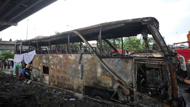 23 Tote bei Schulbus-Brand in Thailand - Fahrer stellt sich