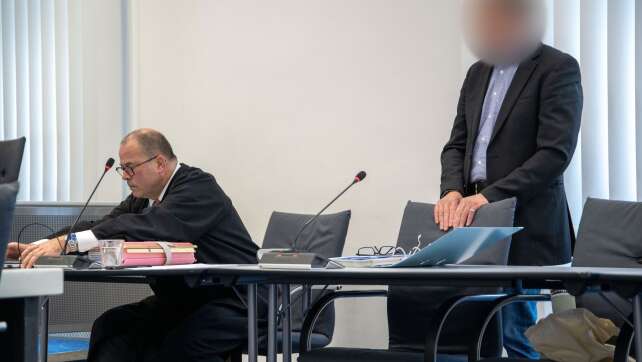 Untreue bei der Justiz - Bewährungsstrafe für Ex-Mitarbeiter